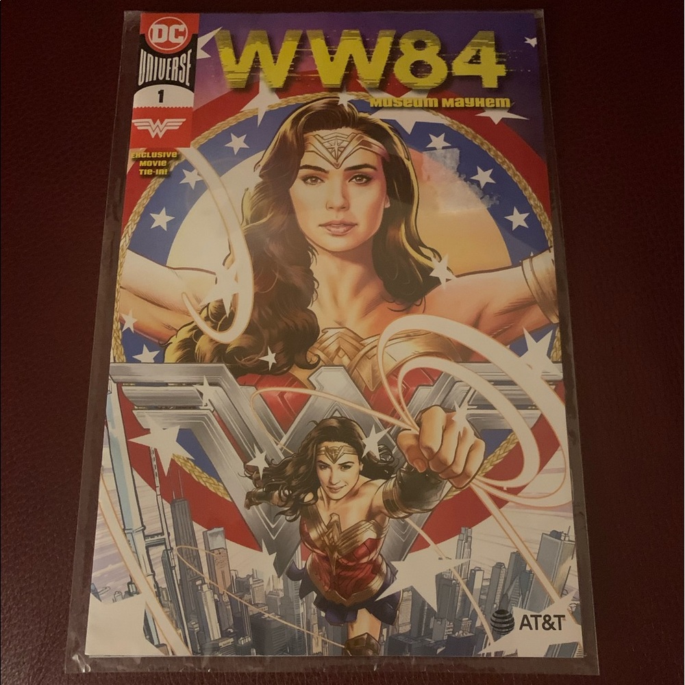 DC UNIVERSE WW84, RED, WHITE and BLUE (new)